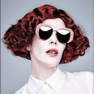 Black/Tortoise Karen Walker Sunnies :) Worn ONCE!